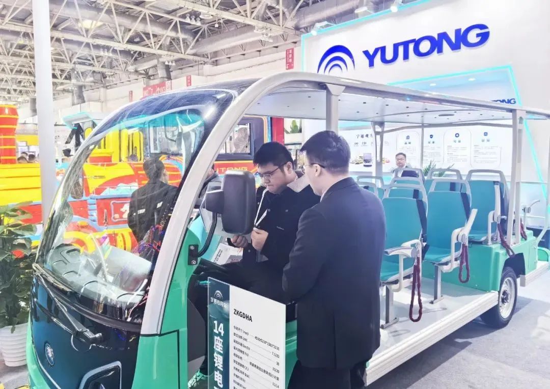 穿越春日盛景,宇通观光车邀您共赴行业盛宴! 穿越春日盛景,宇通观光车邀您共赴行业盛宴!