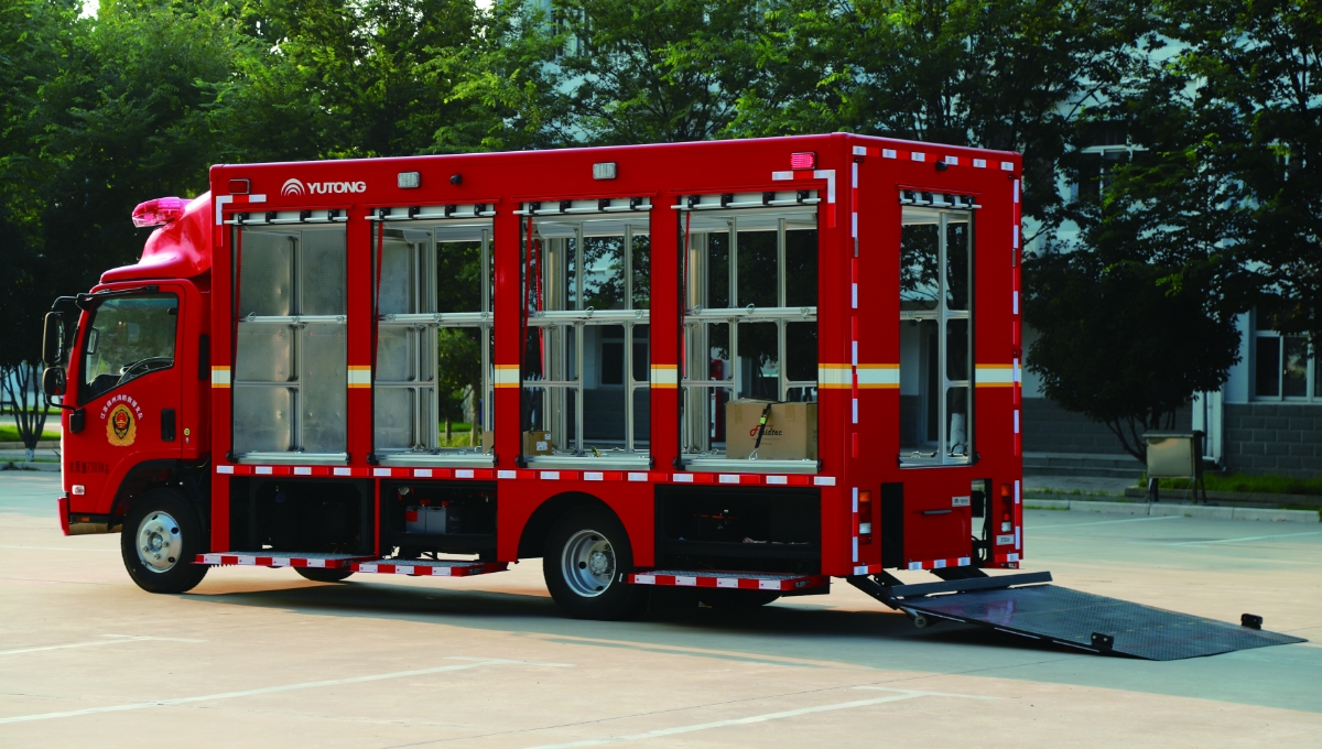 7米器材运输保障车