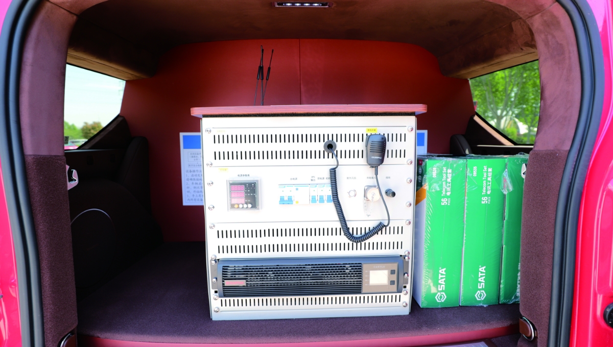 快反前突车（坦克700）