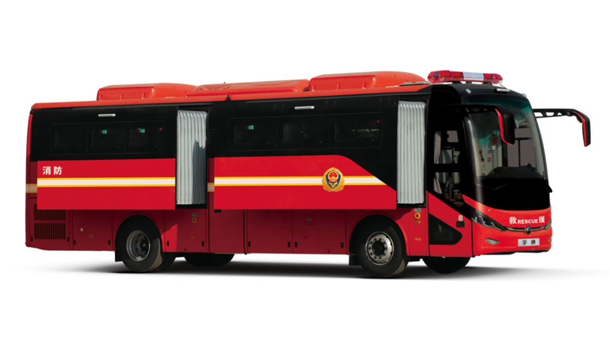 11米运兵宿营保障车