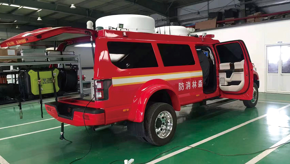 快反前突车（F550）