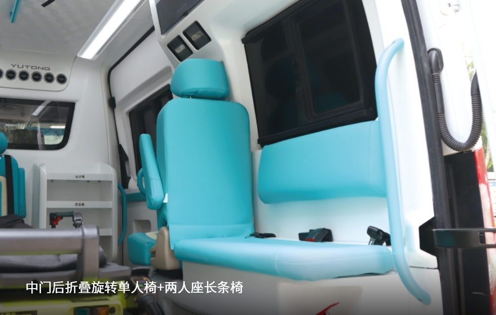奔驰凌特救护车