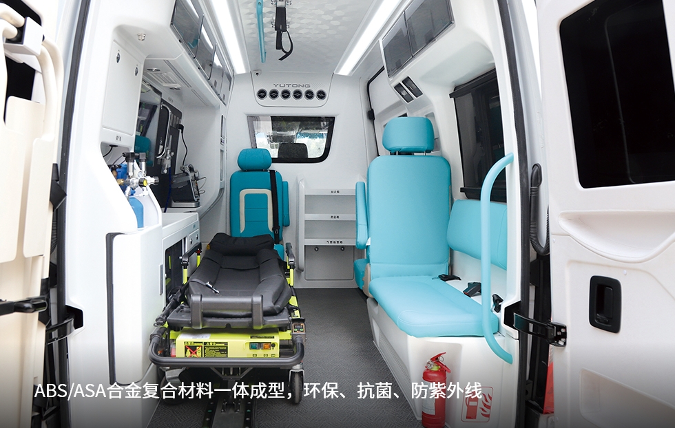 奔驰凌特救护车