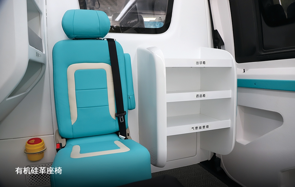 奔驰凌特救护车
