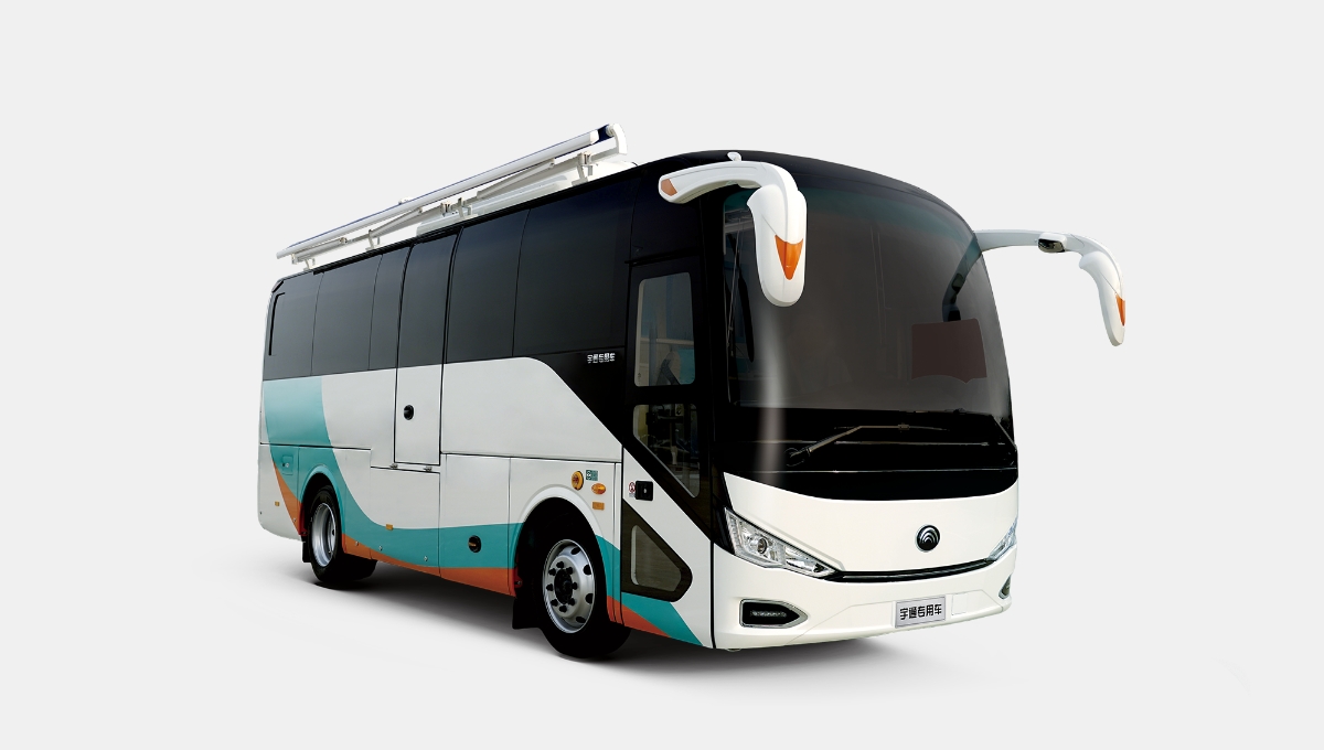 8米纯电动体检车