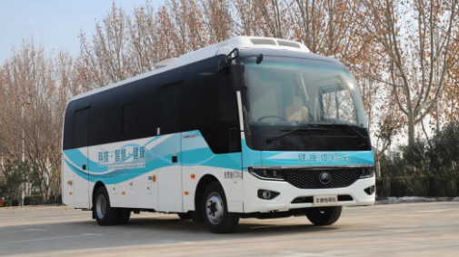 宇通7.7米福康卫士体检车，打造高效便捷体检新体验！