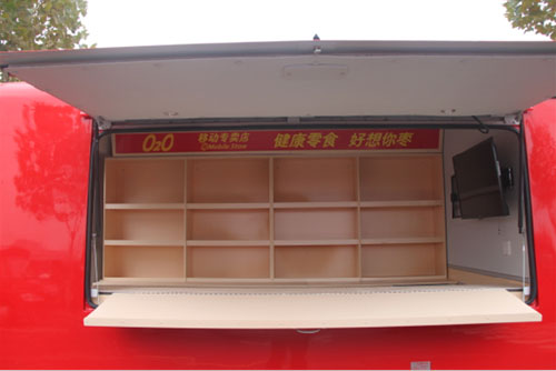 宇通移动展示车  线下营销的不二利器
