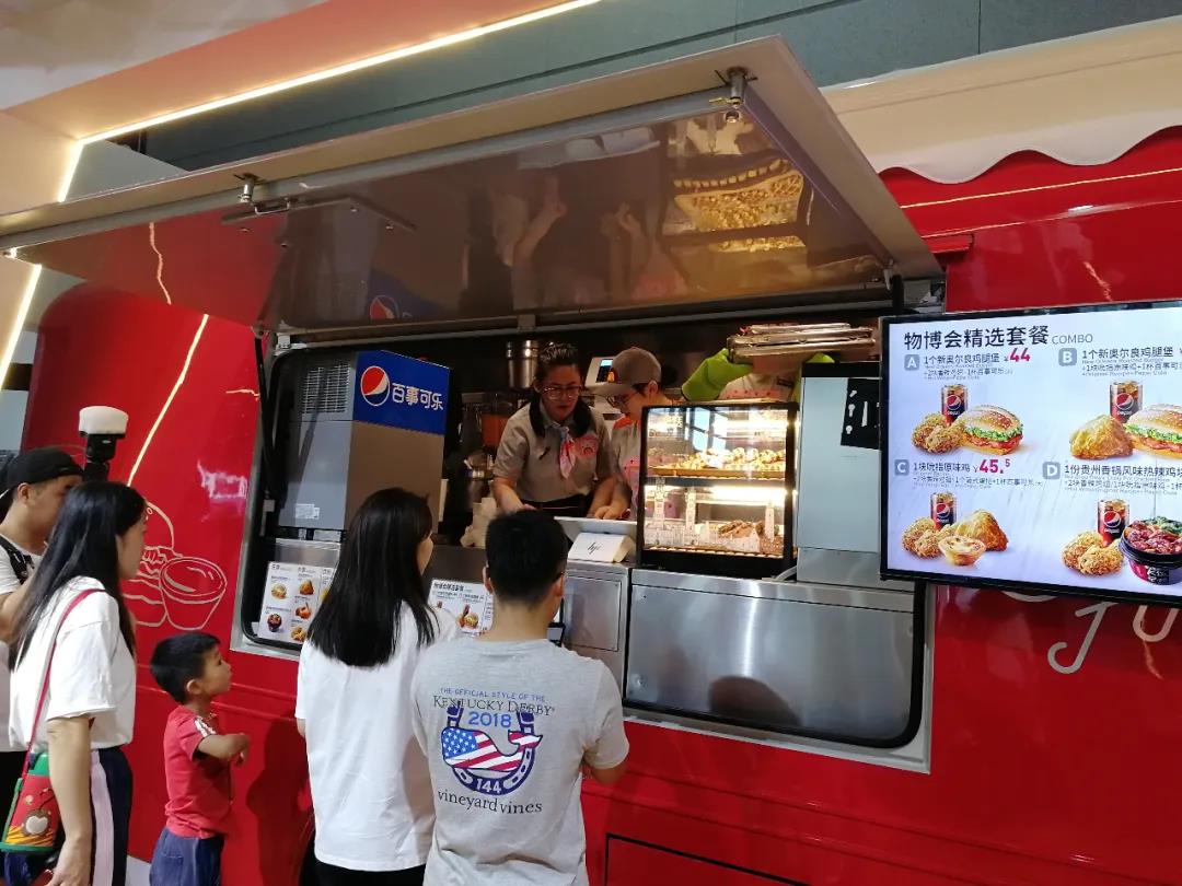 宇通移动餐车，城市形象打卡新宠儿