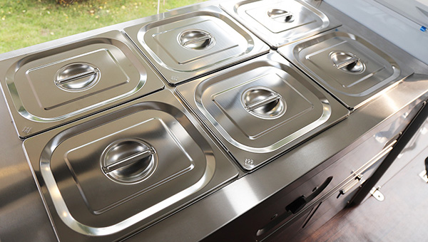 8米无动力餐车ZKCC8A