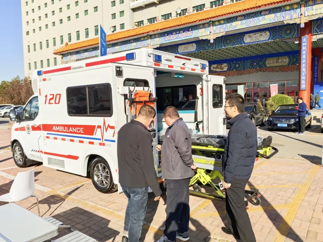 宇通方舱救护车亮相第四届中国急救大会，匠心为生命护航