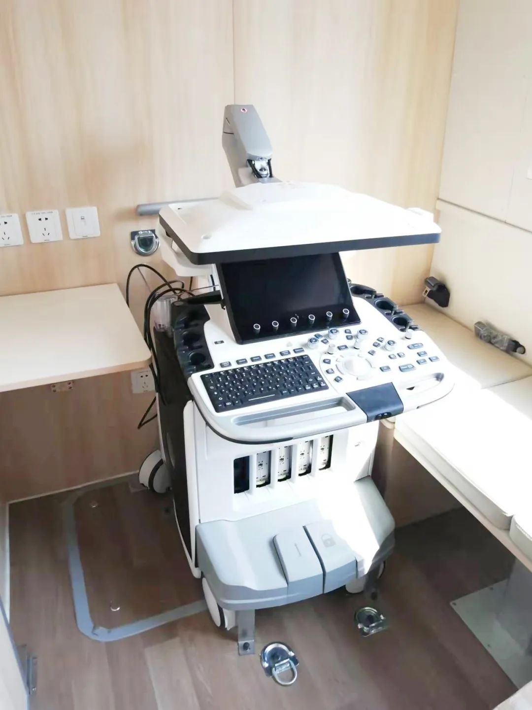 母亲节来临，宇通“两癌”筛查车贴心呵护女性健康！