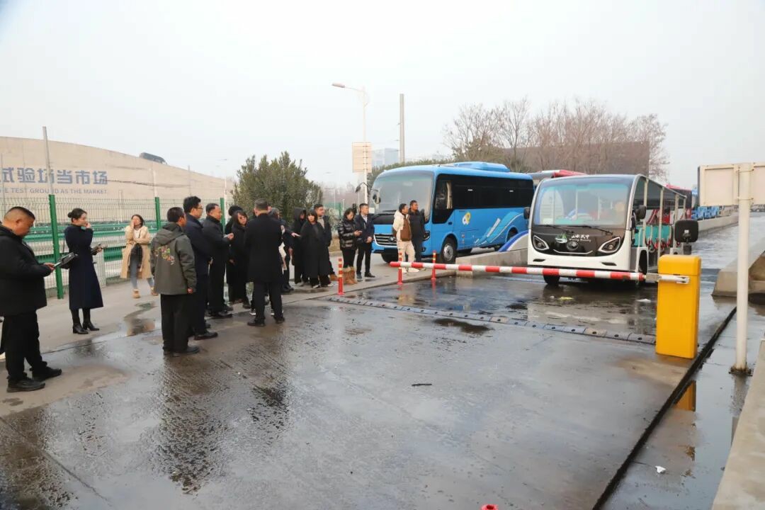 云南省旅游景区协会莅临宇通考察交流，共探旅游交通新未来