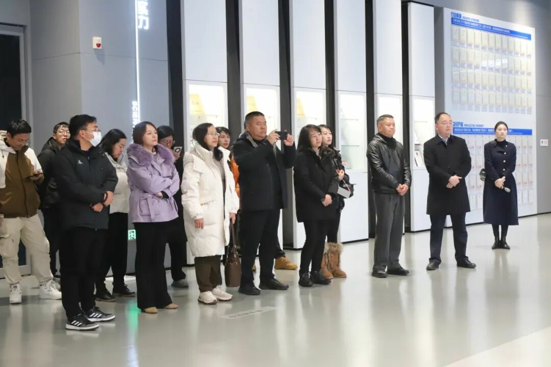 云南省旅游景区协会莅临宇通考察交流，共探旅游交通新未来