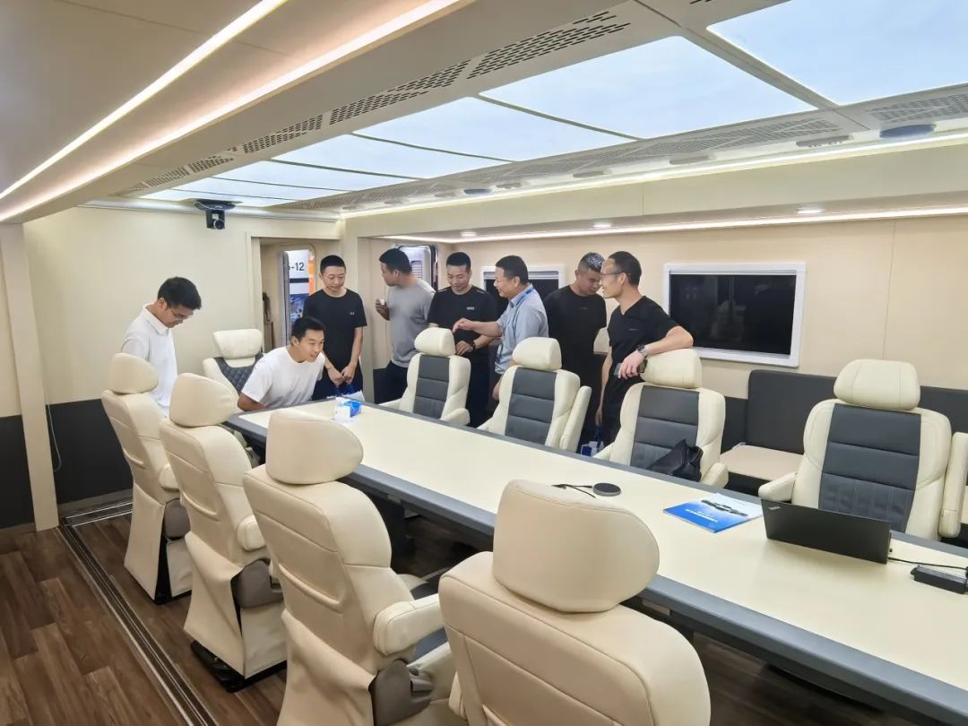 科技赋能应急指挥中枢，宇通大型通信指挥车参展第四届长沙国际工程机械展览会