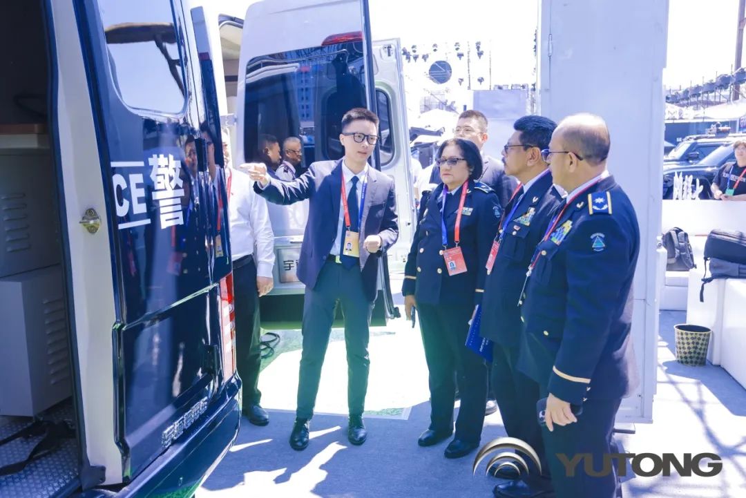 科技赋能 实力领航！宇通警用特种车亮相第12届中国国际警用装备博览会